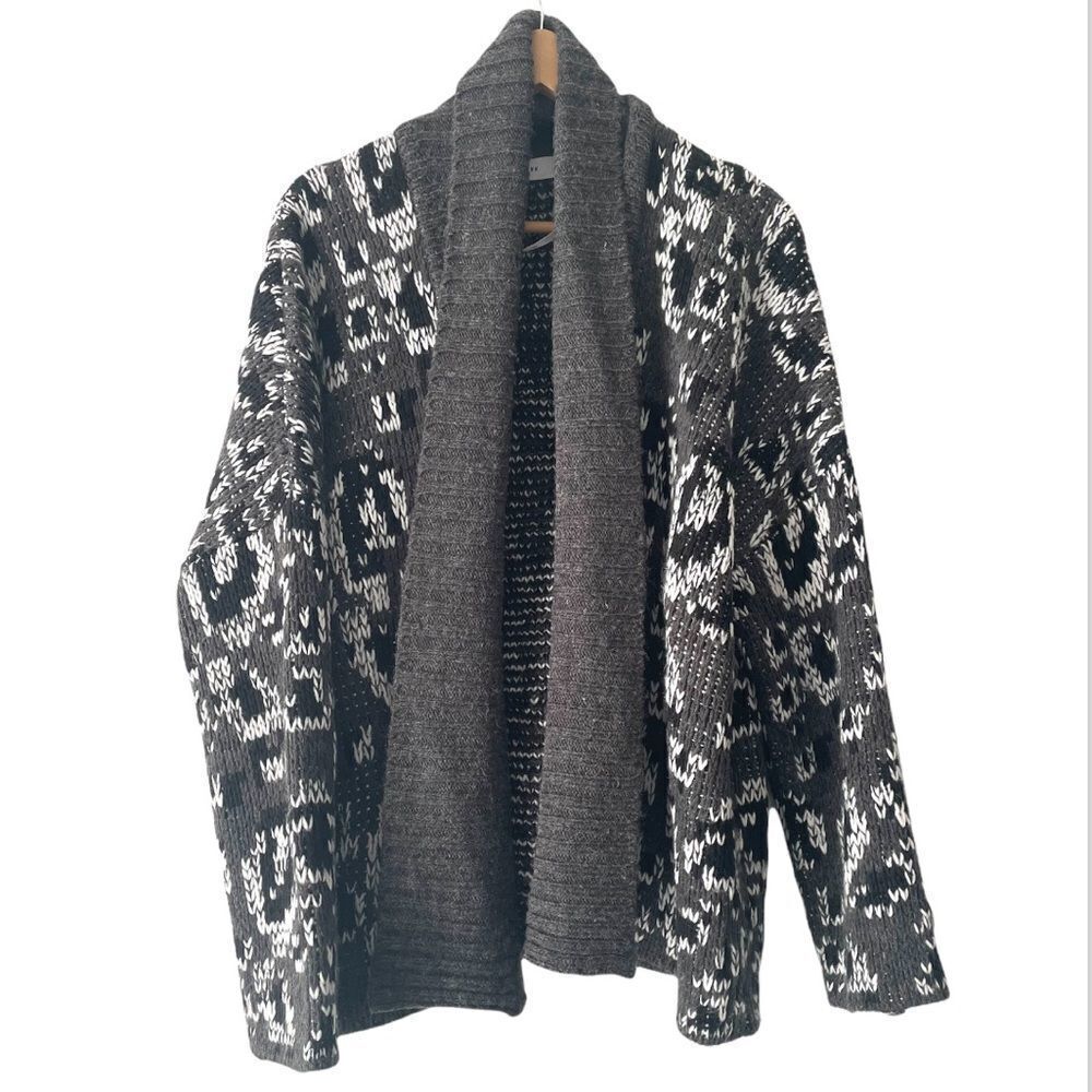 John + Jenn Women size S/P Wool Blend Open Oversized Cardigan
